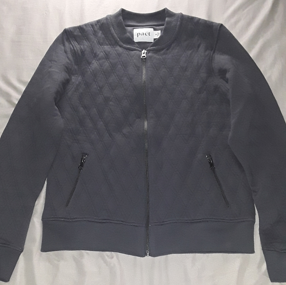 Pact Quilted Bomber Jacket only tried on.